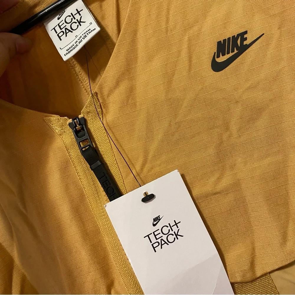 Nike Tech Pack Utility Vest